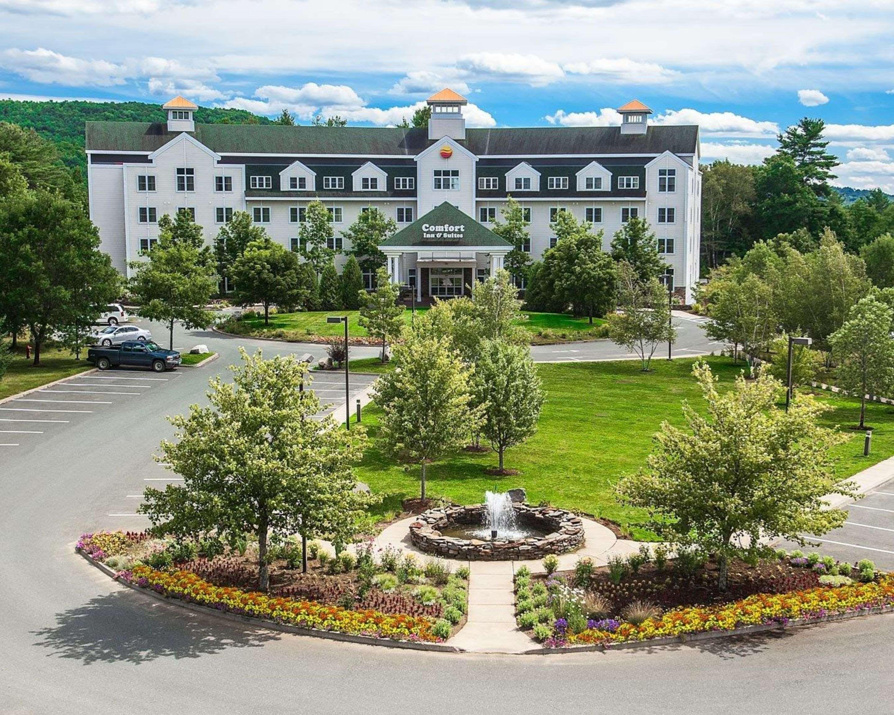 Comfort Inn & Suites Near Burke Mountain Saint Johnsbury Εξωτερικό φωτογραφία