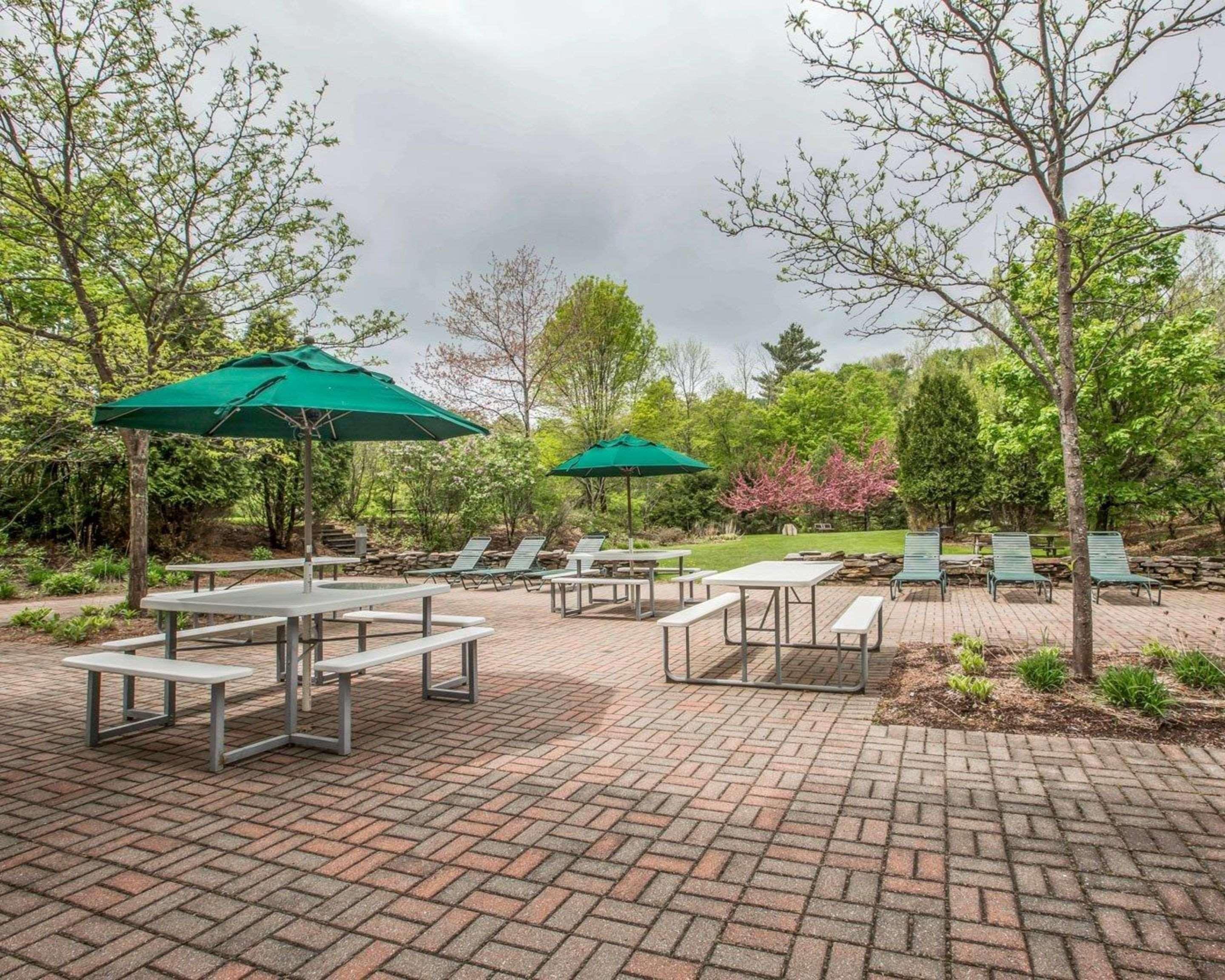 Comfort Inn & Suites Near Burke Mountain Saint Johnsbury Εξωτερικό φωτογραφία