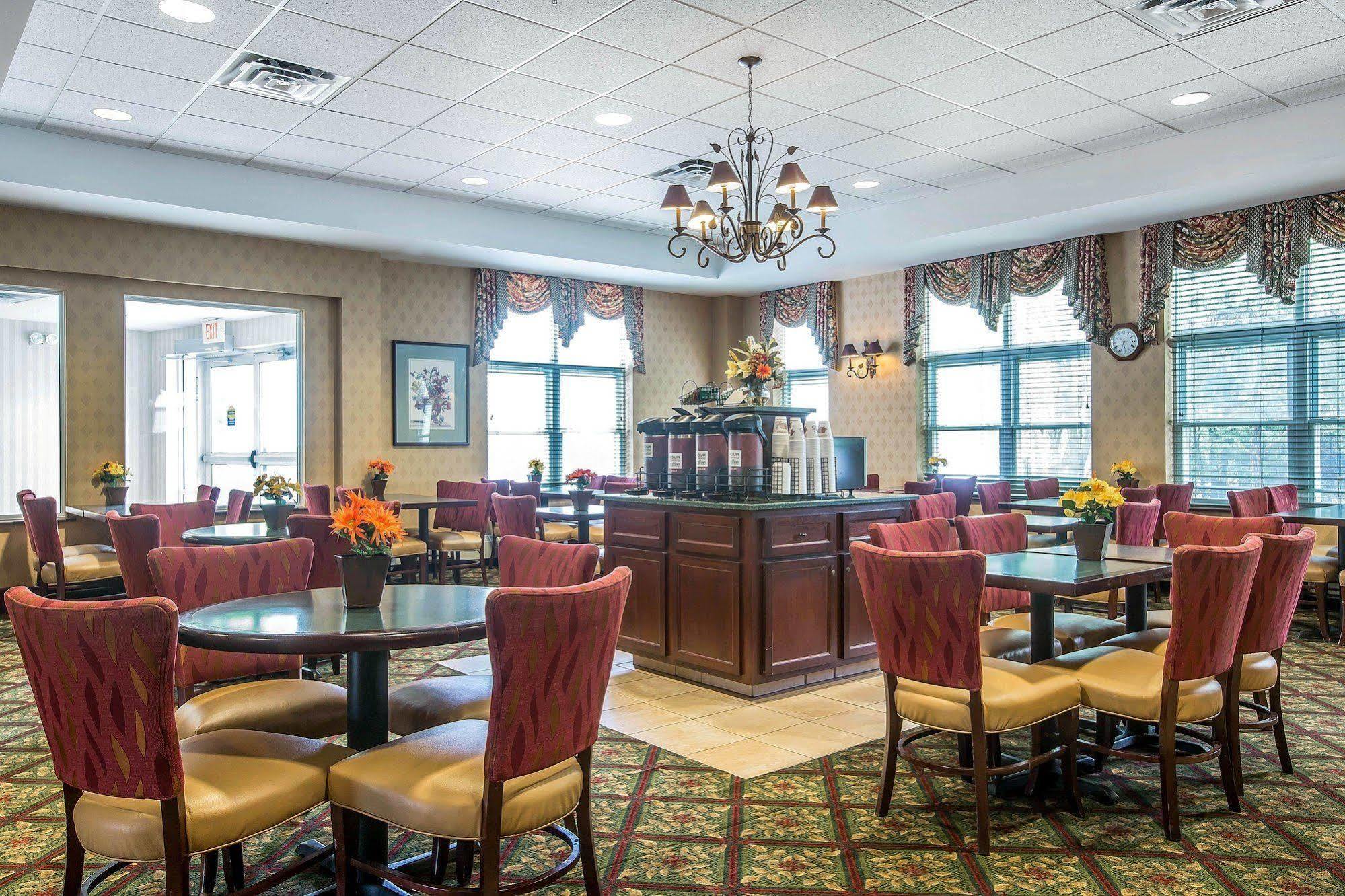 Comfort Inn & Suites Near Burke Mountain Saint Johnsbury Εξωτερικό φωτογραφία