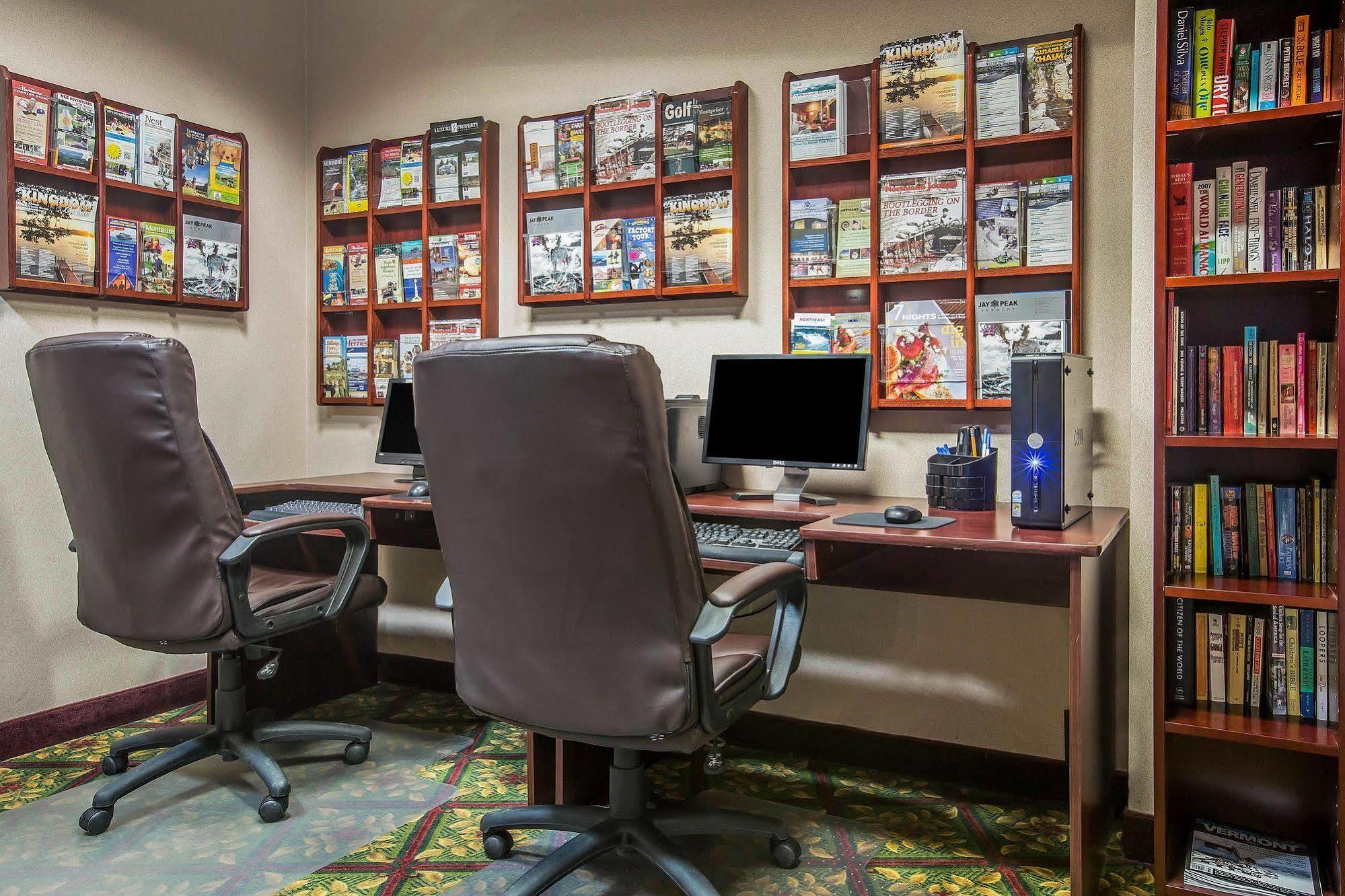 Comfort Inn & Suites Near Burke Mountain Saint Johnsbury Εξωτερικό φωτογραφία