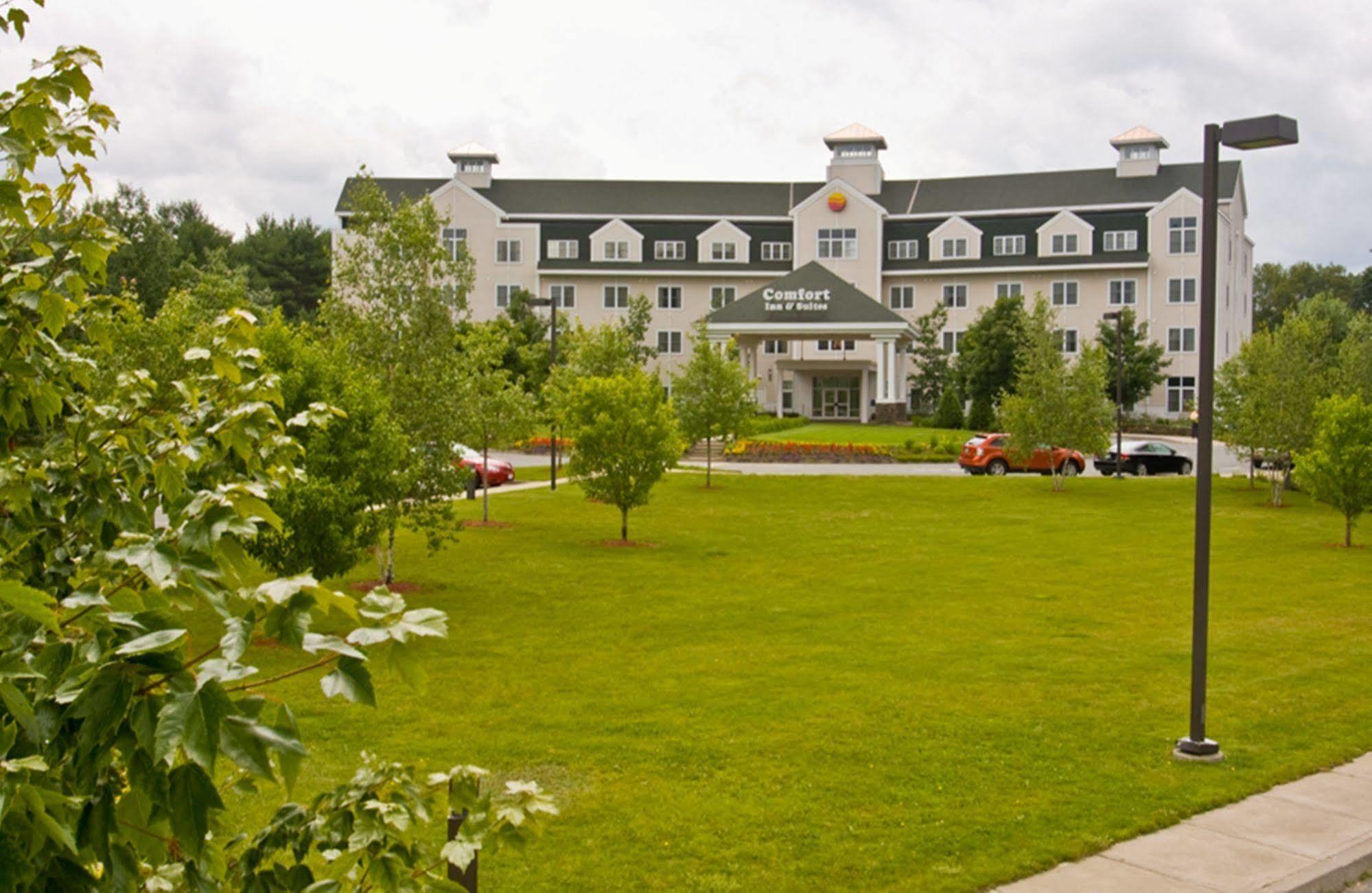 Comfort Inn & Suites Near Burke Mountain Saint Johnsbury Εξωτερικό φωτογραφία