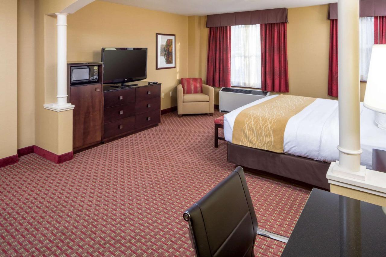 Comfort Inn & Suites Near Burke Mountain Saint Johnsbury Εξωτερικό φωτογραφία